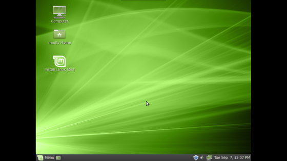 Linux Mint Debian live cd desktop.